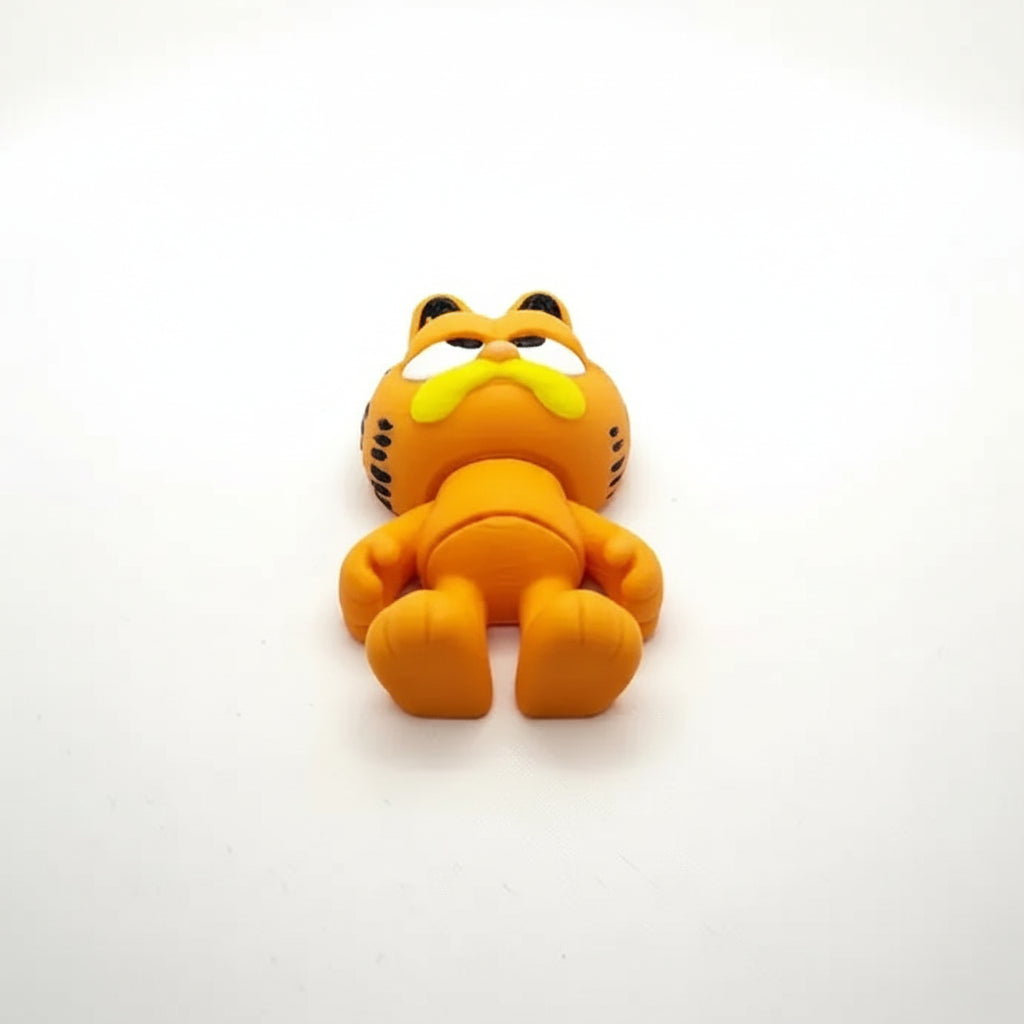 GARFIELD Figura Coleccionable - Edición "Lunes Eternos"-Friendly ZIGGYS